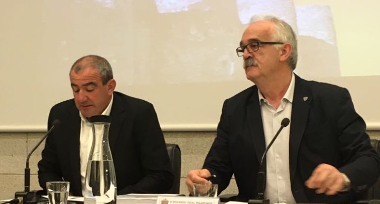 Darío Campos y Eduardo Vidal, presentando el plan estratégico de turismo de la provincia de Lugo Darío Campos y Eduardo Vidal, presentando el plan estratégico de turismo de la provincia de Lugo