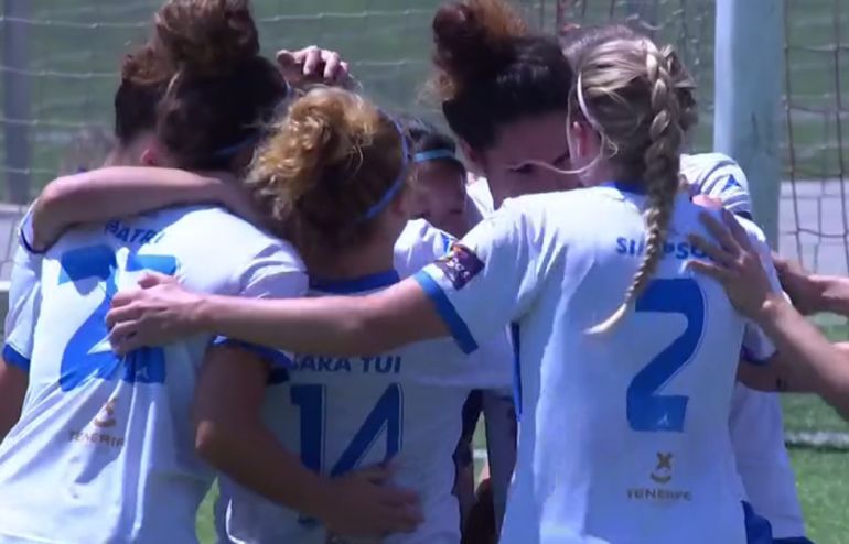 Las tinerfeñas celebran el pase a semifinales Las tinerfeñas celebran el pase a semifinales