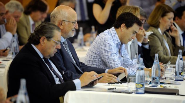 La Columna de Carlos Arcaya: AVE, con el turismo y en Benidorm La Columna de Carlos Arcaya: AVE, con el turismo y en Benidorm