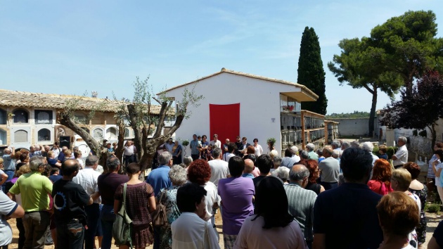 Homenaje en el Cementerio Municipal a los vecinos de Buñol fallecidos durante la Guerra Civil, la Posguerra y la Segunda Guerra Mundial Homenaje en el Cementerio Municipal a los vecinos de Buñol fallecidos durante la Guerra Civil, la Posguerra y la Segunda Guerra Mundial