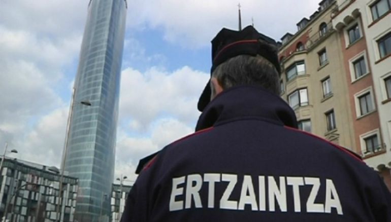 Erztaintza: Nueve ertzainas han sido expulsados del cuerpo en los últimos cuatro años Erztaintza: Nueve ertzainas han sido expulsados del cuerpo en los últimos cuatro años