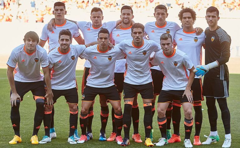 El Valencia Mestalla, en Murcia. El Valencia Mestalla, en Murcia.
