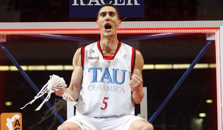 Pablo Prigioni en una instantánea de su época como jugador. Pablo Prigioni en una instantánea de su época como jugador.