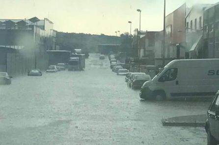 Polígono de Martos afectado por la lluvia. Polígono de Martos afectado por la lluvia.