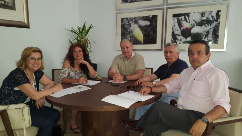 Dispuestos a buscar fórmulas para erradicar la superpoblación de gansos Dispuestos a buscar fórmulas para erradicar la superpoblación de gansos