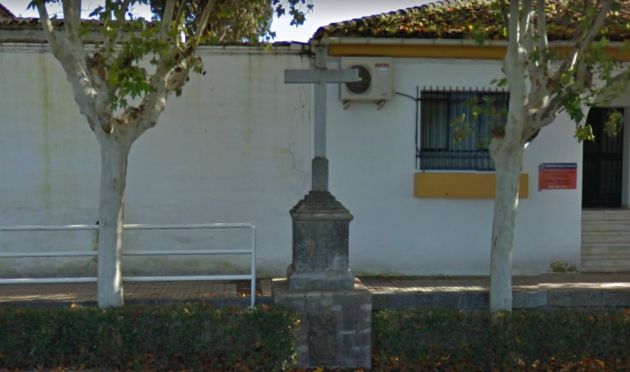 La pieza teatral ‘La cruz de Don Martín’ trata una historia de amor y venganza basada en una leyenda de Andújar que cuenta los orígenes de la cruz de piedra ubicada en el cementerio. La pieza teatral ‘La cruz de Don Martín’ trata una historia de amor y venganza basada en una leyenda de Andújar que cuenta los orígenes de la cruz de piedra ubicada en el cementerio.