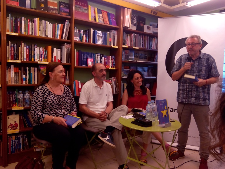 Presentación de "La democracia en Europa" en la Librería Cálamo Presentación de "La democracia en Europa" en la Librería Cálamo