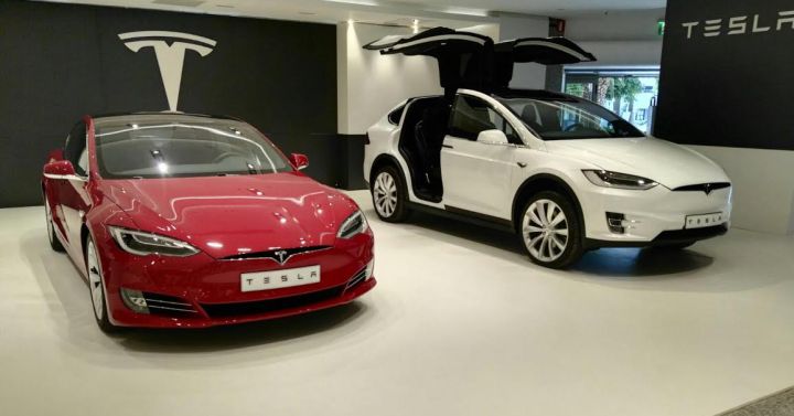 Tesla Siniestro Venta