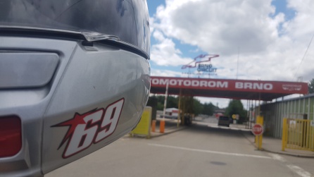 Una vez más, el dorsal 69 ha estado en brno. Una vez más, el dorsal 69 ha estado en brno.