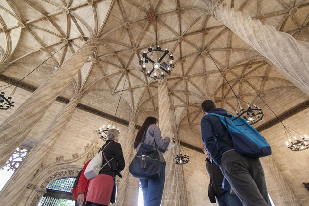 Lonja de la Seda, edificio gótico patrimonio de la Humanidad desde 1996 Lonja de la Seda, edificio gótico patrimonio de la Humanidad desde 1996