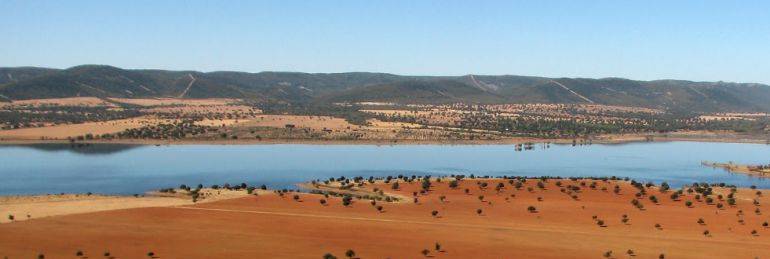 Embalse de la Torre de Habraham Embalse de la Torre de Habraham