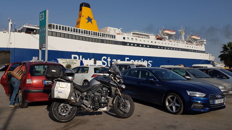 Mis dos medios de transporte de hoy. Suzie Q y Blue Star. Para qué luchar contra el idioma inglés. Mis dos medios de transporte de hoy. Suzie Q y Blue Star. Para qué luchar contra el idioma inglés.