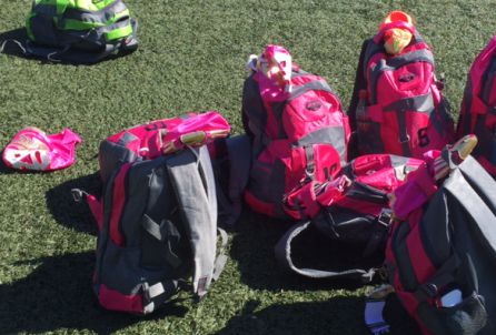 Las máscaras mexicanas, siempre en las mochilas de las niñas del Subiré Las máscaras mexicanas, siempre en las mochilas de las niñas del Subiré