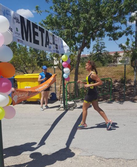 Sandra Jover entrando en meta Sandra Jover entrando en meta