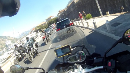 Ya no soy el único motorista extranjero por donde paso... pero al parecer, sí casi el único... ¡Que no lleva BMW! Ya no soy el único motorista extranjero por donde paso... pero al parecer, sí casi el único... ¡Que no lleva BMW!