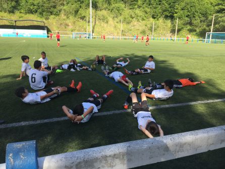 Los chicos del Ambush estiran antes de un partido Los chicos del Ambush estiran antes de un partido