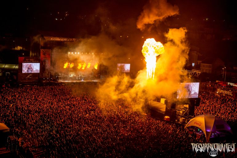 Rammstein durante su actuación en Viveiro. Rammstein durante su actuación en Viveiro.