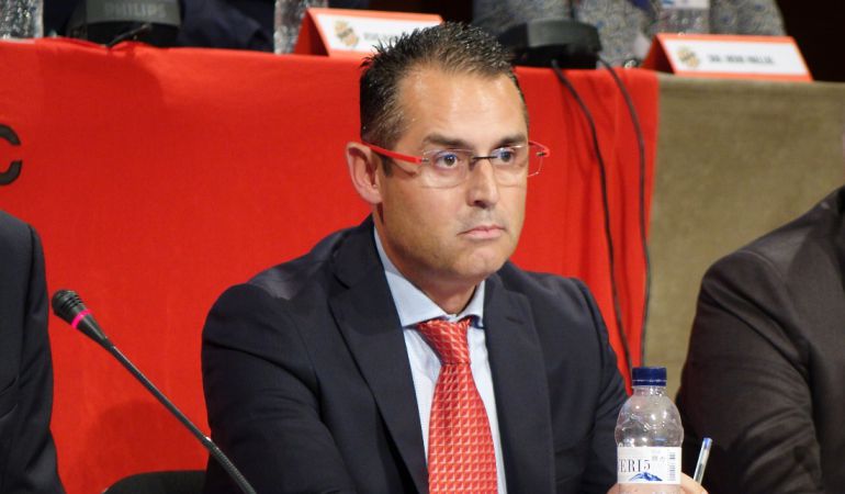 Rodri durant la Junta d'Accionistes del Nàstic de Tarragona. Rodri durant la Junta d'Accionistes del Nàstic de Tarragona.