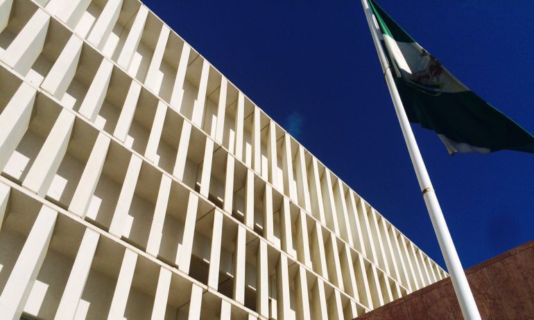 Málaga, sobreseimiento, tribunales, fiscal, velez, accidente, moto: La Audiencia archiva definitivamente la investigación abierta a un fiscal por su presunta participación en la muerte de un motorista en Vélez Málaga en 2011 Málaga, sobreseimiento, tribunales, fiscal, velez, accidente, moto: La Audiencia archiva definitivamente la investigación abierta a un fiscal por su presunta participación en la muerte de un motorista en Vélez Málaga en 2011