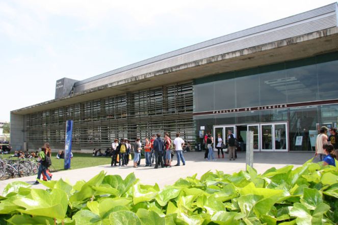 Situació laboral "ruïnosa": toc d'alerta del Síndic de la UdG