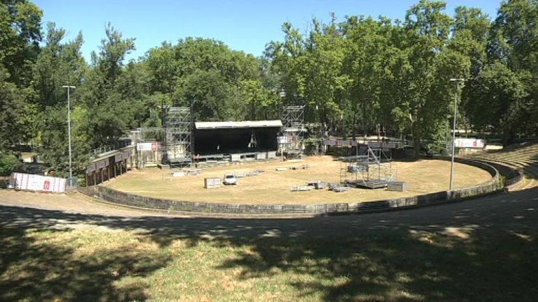La Oreja de Van Gogh, Miguel Bosé, The Pretenders, Carlos Vives, la Coral Casablanca y Crystal Fighthers actuarán este verano en el histórico auditorio vigués. La Oreja de Van Gogh, Miguel Bosé, The Pretenders, Carlos Vives, la Coral Casablanca y Crystal Fighthers actuarán este verano en el histórico auditorio vigués.