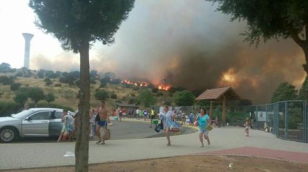 Incendio en el pantano de El Vicario Incendio en el pantano de El Vicario