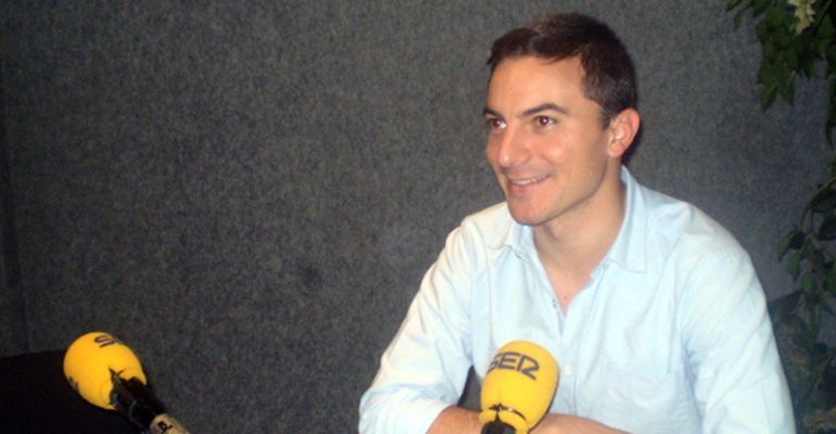 Juan Lobato, alcalde y secretario general PSOE de Soto del Real en los estudios de SER Madrid Norte Juan Lobato, alcalde y secretario general PSOE de Soto del Real en los estudios de SER Madrid Norte