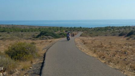 Otra de las motos que se saltó la prohibición el domingo Otra de las motos que se saltó la prohibición el domingo