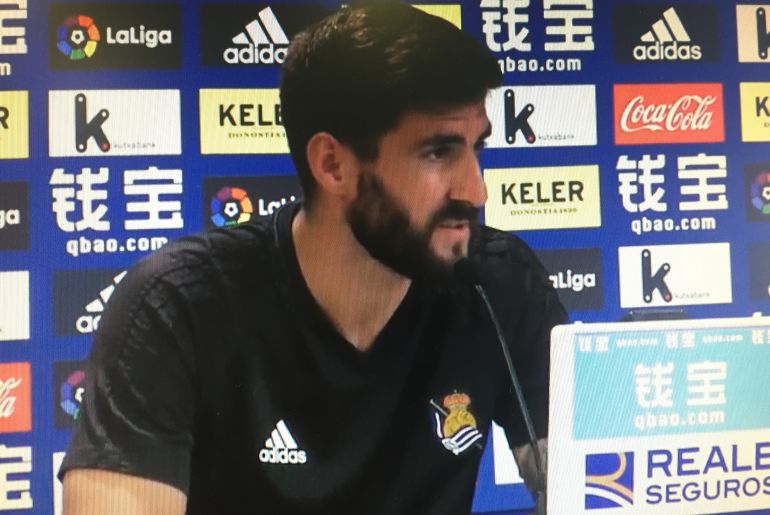 Raúl Navas atiende a los medios en Zubieta Raúl Navas atiende a los medios en Zubieta