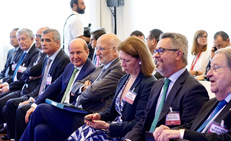 Reunión de AVE para hacer balance de obras Corredor Mediterráneo Reunión de AVE para hacer balance de obras Corredor Mediterráneo