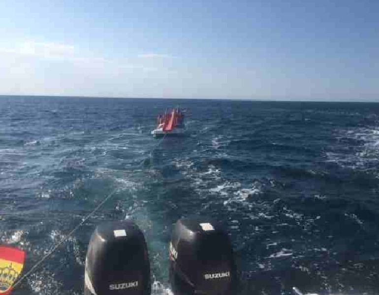 Cuatro denuncias por pesca ilegal en la reserva marina del Cap de Sant Antoni Cuatro denuncias por pesca ilegal en la reserva marina del Cap de Sant Antoni