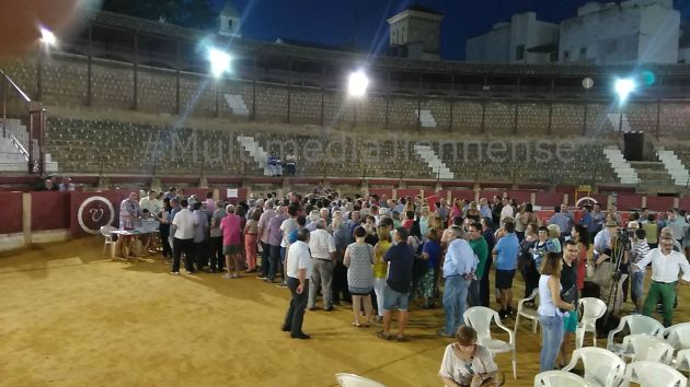 Los socios votan en la asamblea de 'La Unión' Los socios votan en la asamblea de 'La Unión'