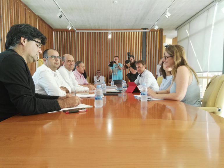 Primera sesión de la Comisión de Investigación sobre las facturas de Comercio Primera sesión de la Comisión de Investigación sobre las facturas de Comercio