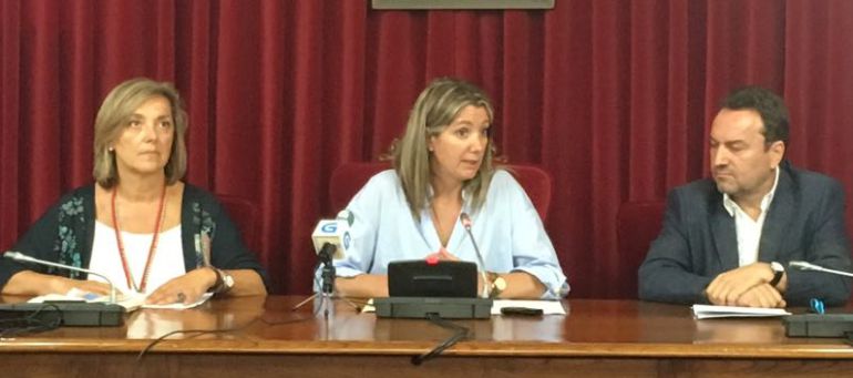 Miembros de la Asociación Penitenciaria Asociación Arenal y Lara Méndez Miembros de la Asociación Penitenciaria Asociación Arenal y Lara Méndez