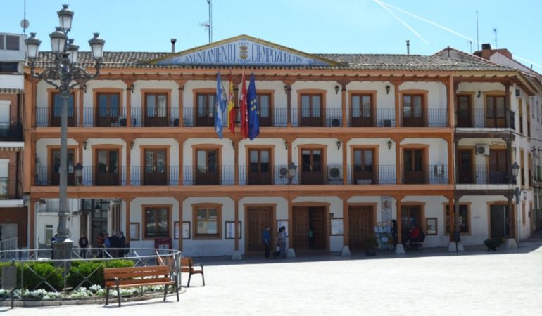 El consistorio da un plazo de un año para hacer efectiva la salida El consistorio da un plazo de un año para hacer efectiva la salida