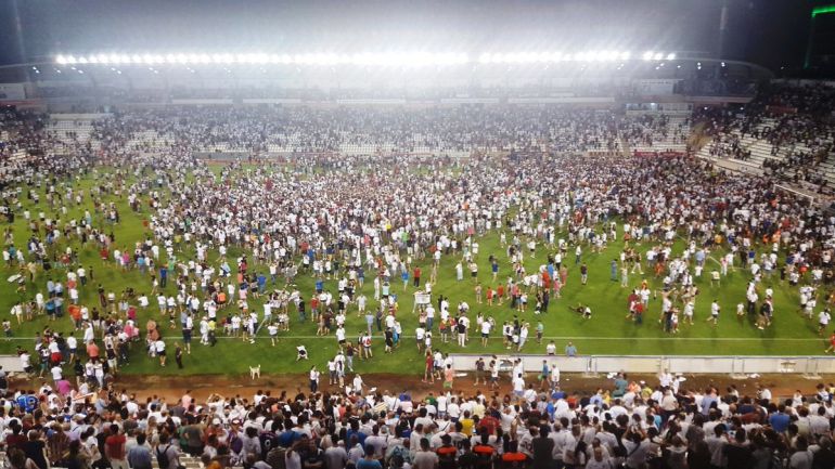 El Albacete Balompié paga la deuda para poder jugar en la segunda división El Albacete Balompié paga la deuda para poder jugar en la segunda división
