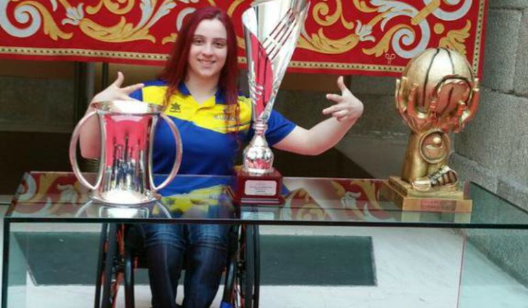 Sara Revuelta es la primera española que juega al basket en silla de ruedas en Estados Unidos Sara Revuelta es la primera española que juega al basket en silla de ruedas en Estados Unidos