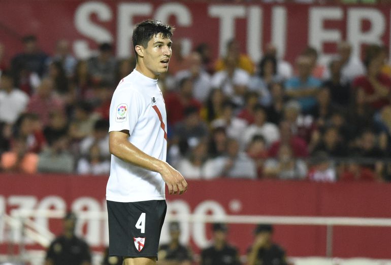 Diego González y Esteban Rolón posibles fichajes del Málaga: Acelerón por Diego González y 'standby' con Esteban Rolón Diego González y Esteban Rolón posibles fichajes del Málaga: Acelerón por Diego González y 'standby' con Esteban Rolón