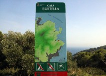 Muere un niño al caerse por un acantilado en Roses cuando estaba de colonias