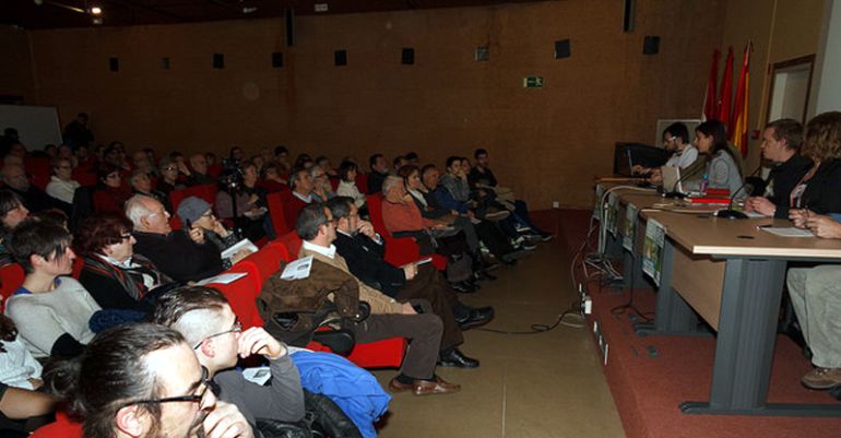 Una de las primeras asambleas de Ganemos en San Sebastián de los Reyes Una de las primeras asambleas de Ganemos en San Sebastián de los Reyes
