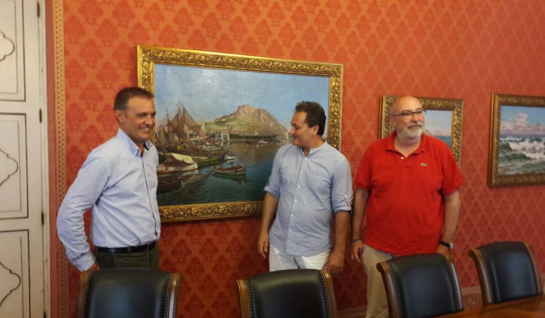 Natxo Bellido (i), Francesc Sanguino (d) y Manuel Alcaraz (d) Natxo Bellido (i), Francesc Sanguino (d) y Manuel Alcaraz (d)