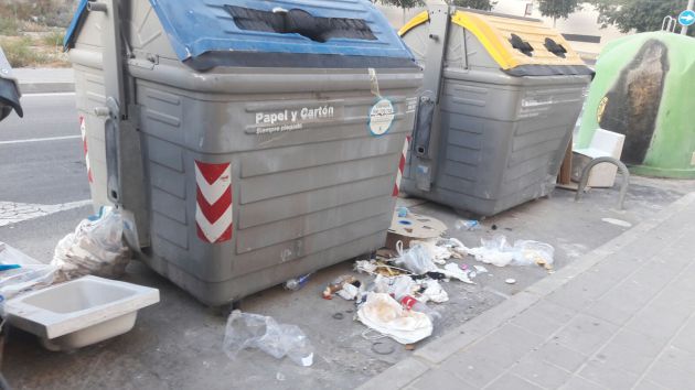 Contenedores de basura en la Zona Norte Contenedores de basura en la Zona Norte