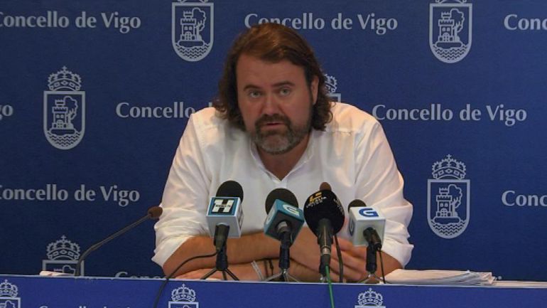 El grupo municipal pide que los beneficiarios de la RISGA no tengan que pagar estos servicios básico El grupo municipal pide que los beneficiarios de la RISGA no tengan que pagar estos servicios básico