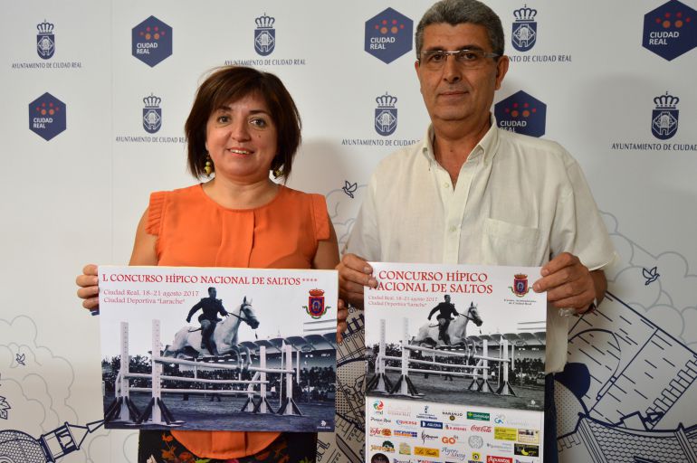 50 años de historia reunidos en una foto 50 años de historia reunidos en una foto