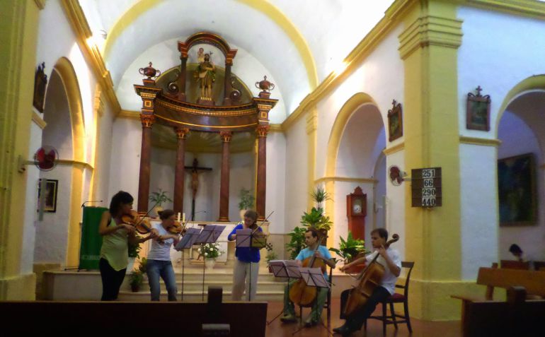 El Festival que recupera música antigua se desarrolla en diferentes escenarios de Es Migjorn Gran. El Festival que recupera música antigua se desarrolla en diferentes escenarios de Es Migjorn Gran.