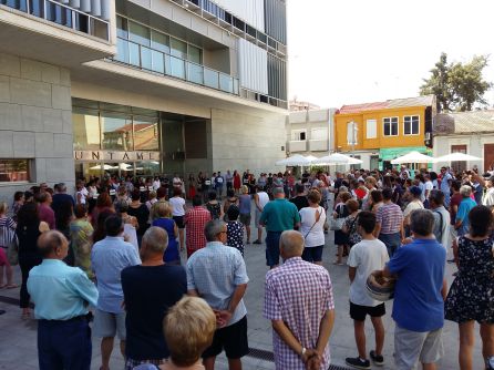 Alicante: Alicante, con las víctimas del atentado Alicante: Alicante, con las víctimas del atentado