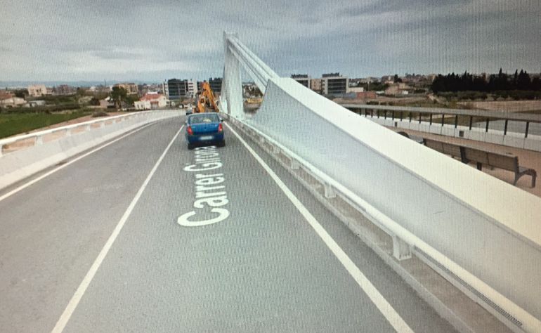 Lo pont Lo Passador, en una imatge de Google Maps. Lo pont Lo Passador, en una imatge de Google Maps.