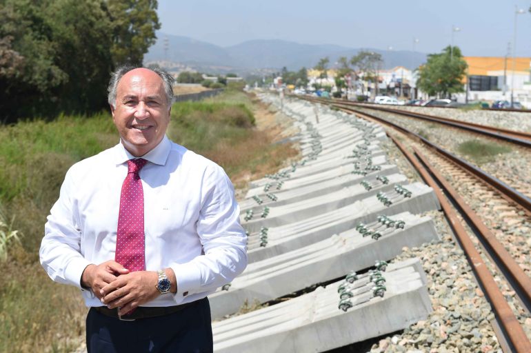 El alcalde de Algeciras, José Ignacio Landaluce visita las obras del tren