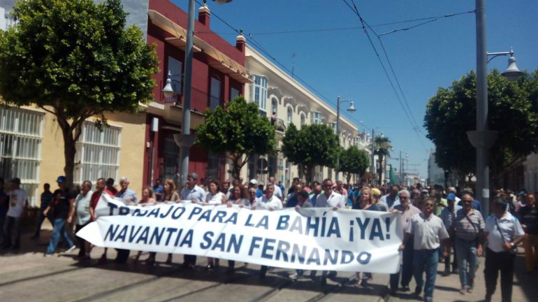 Trabajadores de Navantia San Fernando se manifiestan en las calles de la localidad isleña Trabajadores de Navantia San Fernando se manifiestan en las calles de la localidad isleña