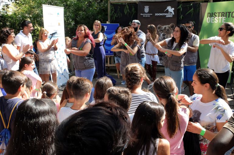 Imagen de la clausura de los campamentos de verano en el zoo Imagen de la clausura de los campamentos de verano en el zoo